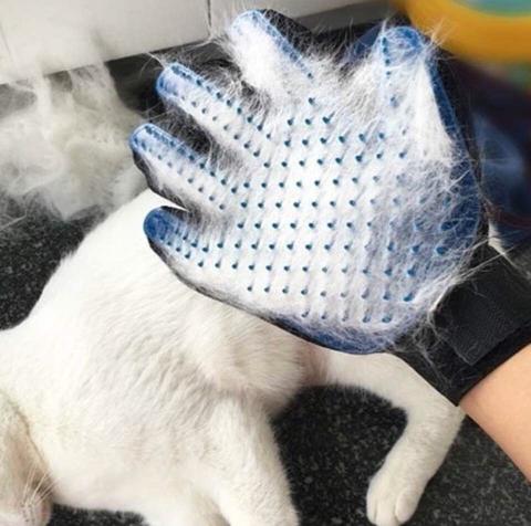 Cat De-Shedding Glove Pro - The Girly Village